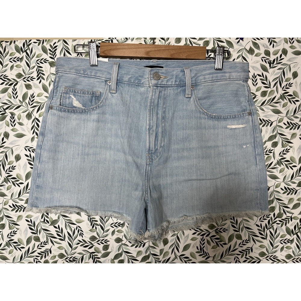 Uniqlo Women's Jean Shorts Size 28 Boyfriend Denim Light Wash